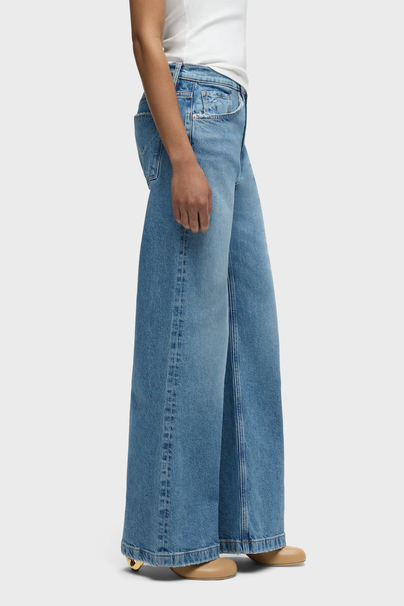 Jodie High-Rise Loose Fit Wide Leg Jean