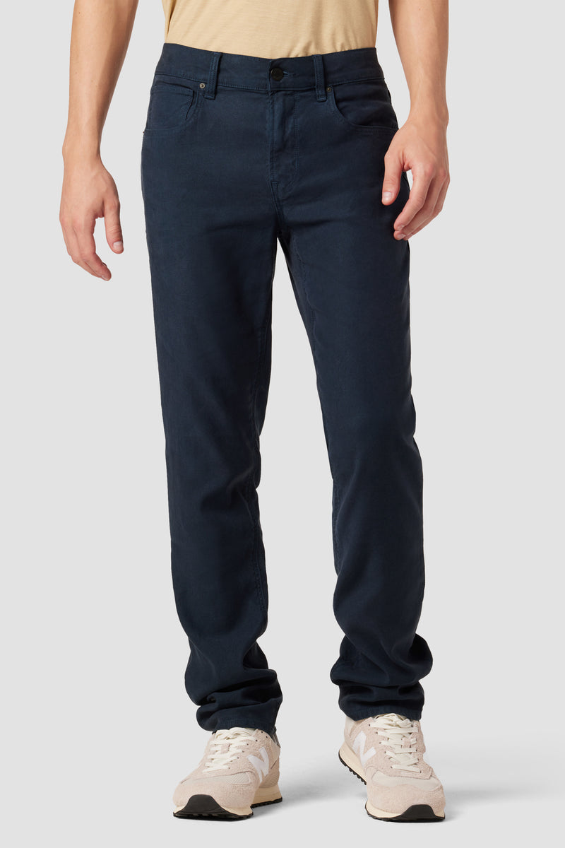 Twill Pants Vs Denim Jeans: Which Is Better? 